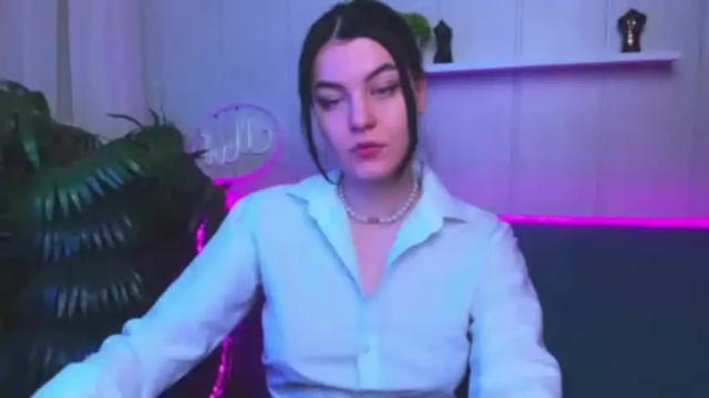 Image 6 of milana__rose Stream on Chaturbate on 19 months ago