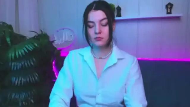 Image 7 of milana__rose Stream on Chaturbate on 19 months ago