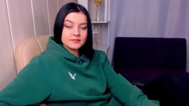 Image 11 of milana__rose Stream on Chaturbate on 19 months ago