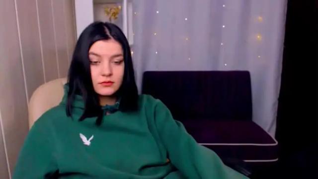 Image 7 of milana__rose Stream on Chaturbate on 19 months ago