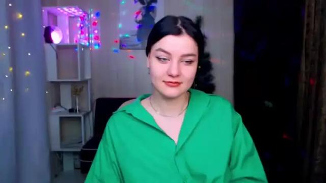 Image 11 of milana__rose Stream on Chaturbate on 18 months ago
