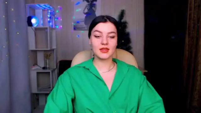 Image 12 of milana__rose Stream on Chaturbate on 18 months ago