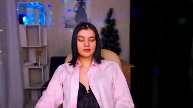 Image 6 of milana__rose Stream on Chaturbate on 18 months ago