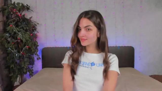 Image 12 of milana_crystal_ Stream on Chaturbate on 14 months ago
