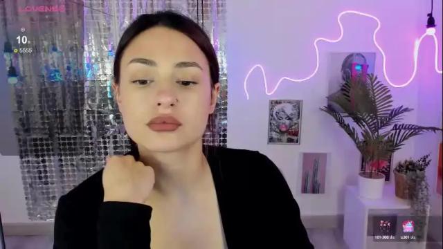Image 2 of milana_sugar Stream on Chaturbate on 3 months ago