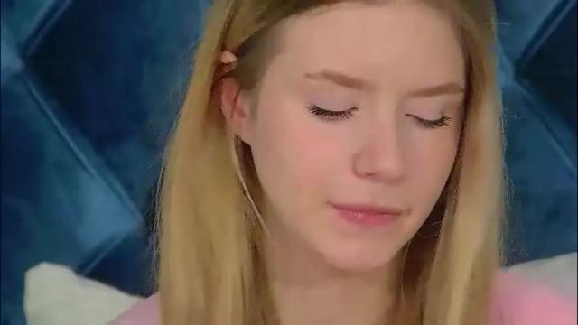 Image 8 of milanabalmain Stream on Chaturbate on 1 month ago