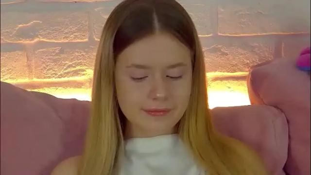 Image 11 of milanabalmain Stream on Chaturbate on 1 month ago