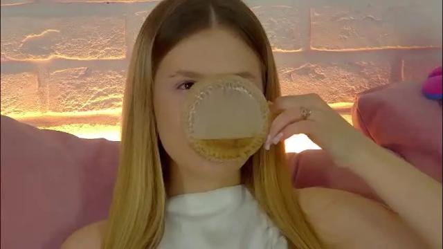 Image 12 of milanabalmain Stream on Chaturbate on 1 month ago