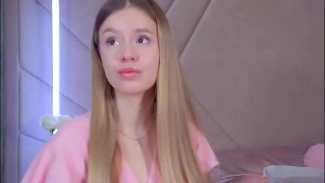 Image 12 of milanabalmain Stream on Chaturbate on 1 month ago