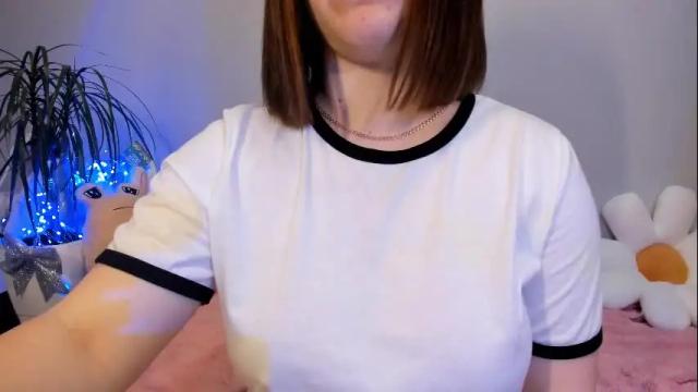 Image 2 of milanabrittt Stream on Chaturbate on 5 months ago