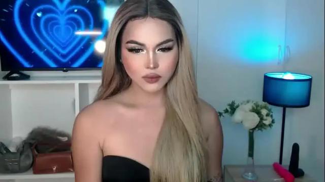Image 10 of milanamanroe Stream on Chaturbate on 1 month ago