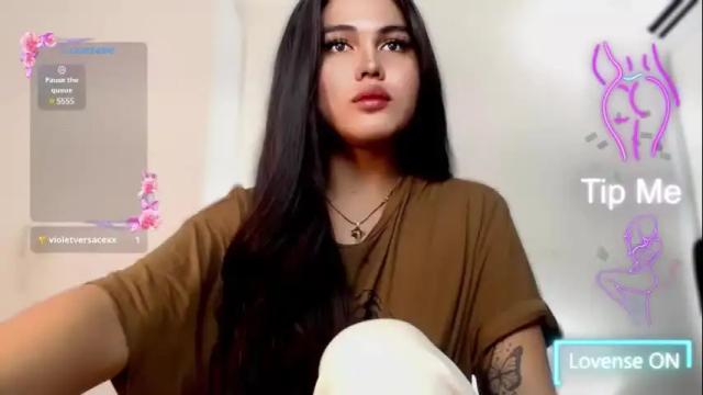 Image 3 of milanamanroe Stream on Chaturbate on 6 months ago