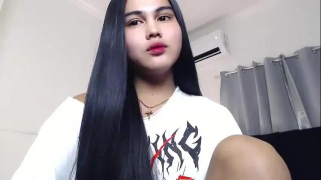 Image 2 of milanamanroe Stream on Chaturbate on 6 months ago