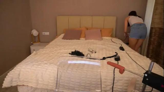 Image 2 of milanamusee Stream on Chaturbate on 7 days ago