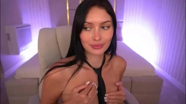 Image 10 of milanamusee Stream on Chaturbate on 29 days ago