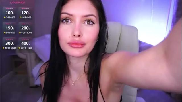 Image 3 of milanamusee Stream on Chaturbate on 8 days ago