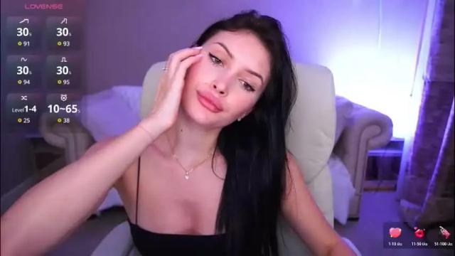 Image 4 of milanamusee Stream on Chaturbate on 8 days ago