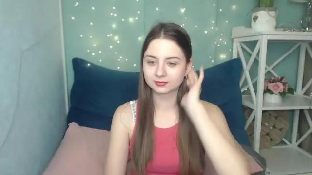 Image 3 of milanaroz Stream on Chaturbate on 11 days ago