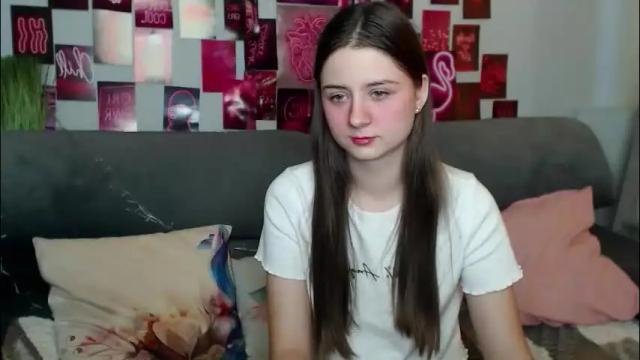 Image 4 of milanaroz Stream on Chaturbate on 2 months ago