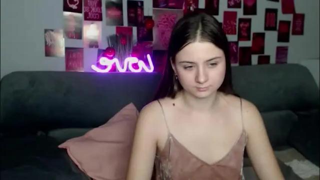 Image 11 of milanaroz Stream on Chaturbate on 2 months ago