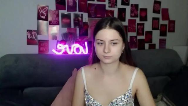 Image 12 of milanaroz Stream on Chaturbate on 2 months ago