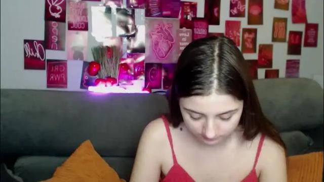 Image 10 of milanaroz Stream on Chaturbate on 29 days ago