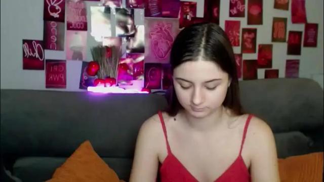 Image 7 of milanaroz Stream on Chaturbate on 29 days ago
