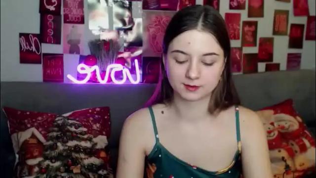 Image 4 of milanaroz Stream on Chaturbate on 1 month ago