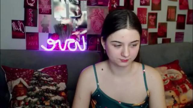 Image 7 of milanaroz Stream on Chaturbate on 1 month ago