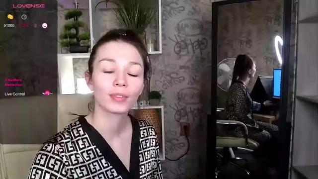 Image 12 of milania_boom Stream on Chaturbate on 15 months ago