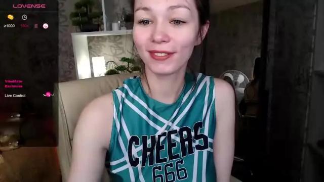 Image 4 of milania_boom Stream on Chaturbate on 14 months ago