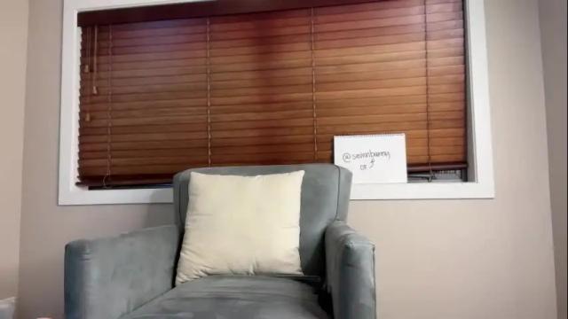 Image 10 of milaniheights Stream on Chaturbate on 12 days ago