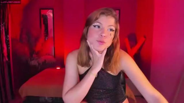 Image 10 of milaniminxx Stream on Chaturbate on 18 months ago