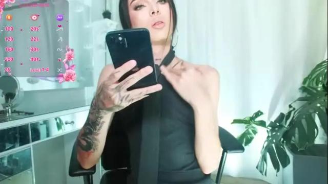 Image 2 of milansantana24 Stream on Chaturbate on 1 month ago