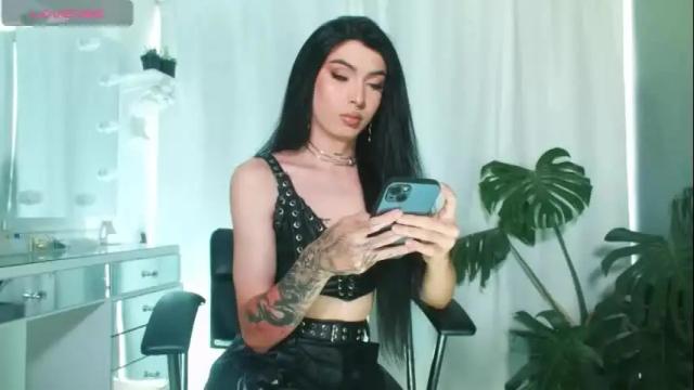 Image 2 of milansantana24 Stream on Chaturbate on 28 days ago