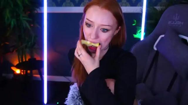 Image 10 of milashka4you Stream on Chaturbate on 15 months ago