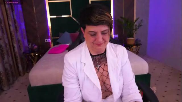 Image 2 of milaskyy Stream on Chaturbate on 1 month ago