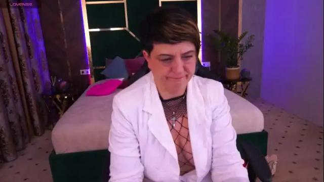 Image 3 of milaskyy Stream on Chaturbate on 1 month ago