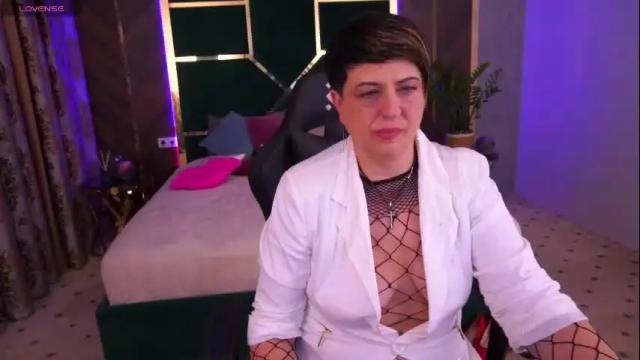 Image 4 of milaskyy Stream on Chaturbate on 1 month ago