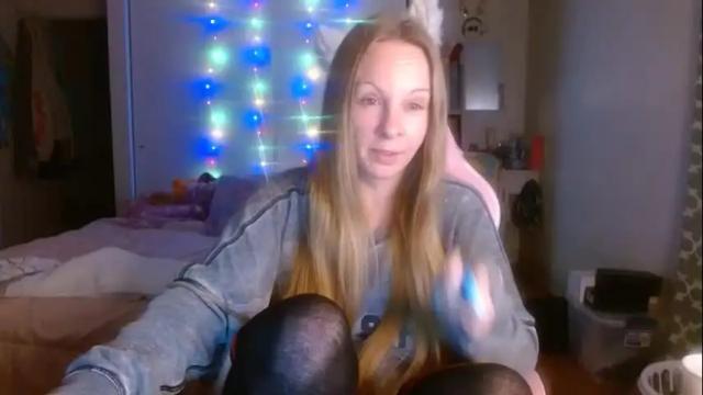 Image 7 of milastoned Stream on Chaturbate on 23 months ago