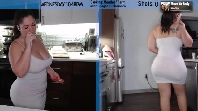 Image 6 of milavalentinax Stream on Chaturbate on 11 months ago