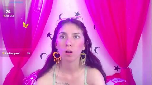 Image 8 of mildrecute Stream on Chaturbate on 1 month ago