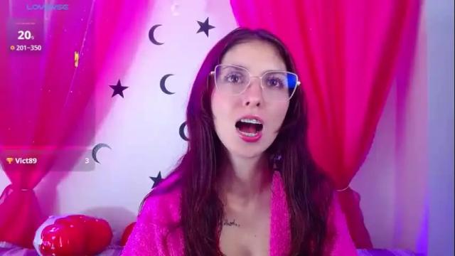 Image 8 of mildrecute Stream on Chaturbate on 1 month ago
