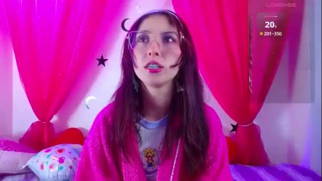 Image 6 of mildrecute Stream on Chaturbate on 1 month ago