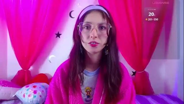 Image 8 of mildrecute Stream on Chaturbate on 1 month ago