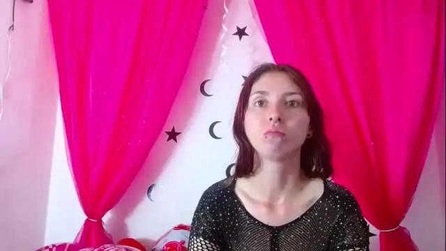 Image 2 of mildrecute Stream on Chaturbate on 22 days ago