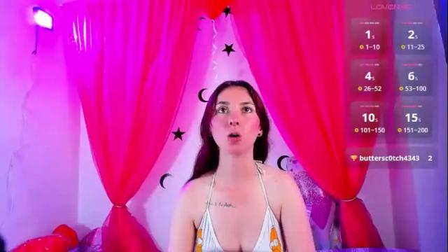 Image 10 of mildrecute Stream on Chaturbate on 13 days ago