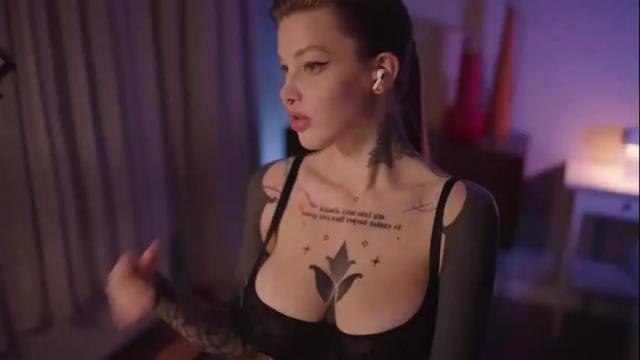 Image 10 of mileeena Stream on Chaturbate on 1 month ago