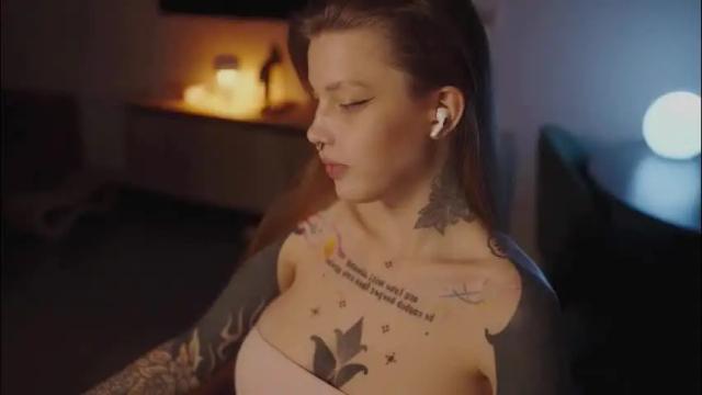 Image 11 of mileeena Stream on Chaturbate on 29 days ago