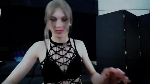 Image 10 of milena_hardy Stream on Chaturbate on 2 months ago